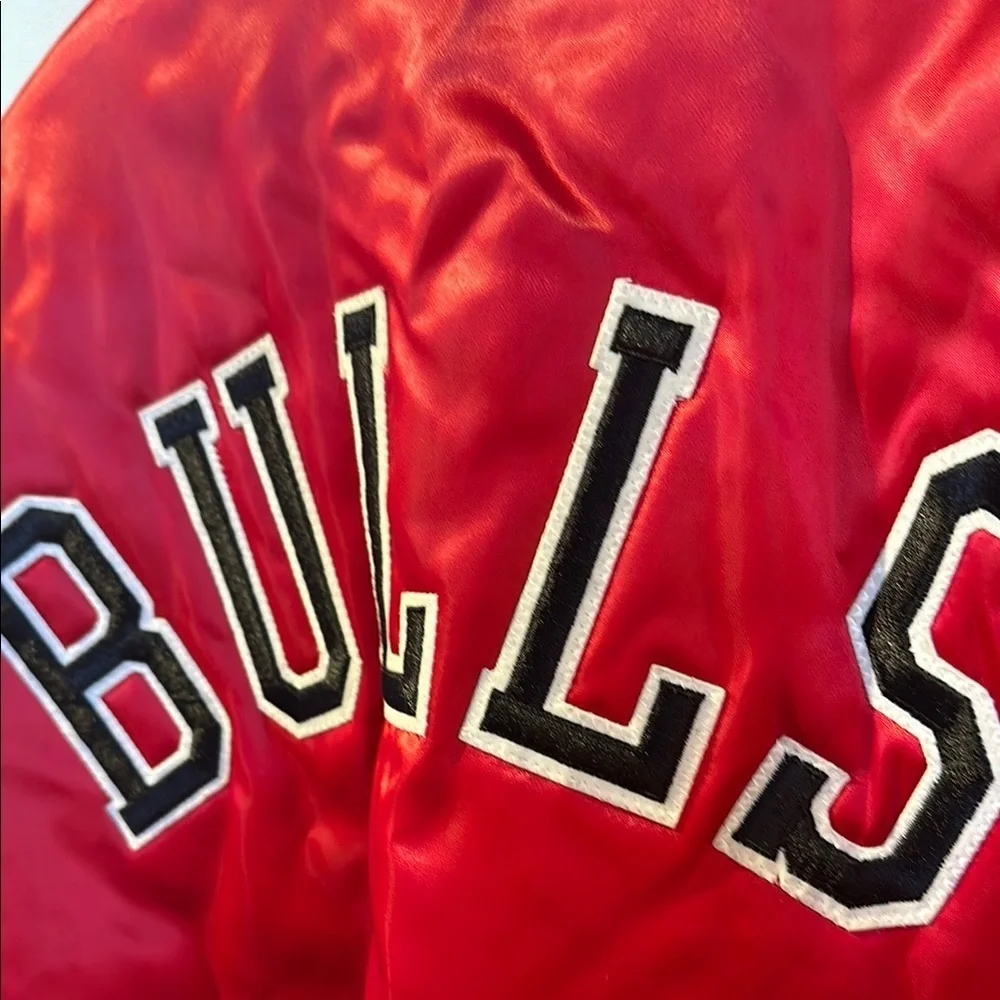 Vintage Chicago Bulls Red Satin Jacket